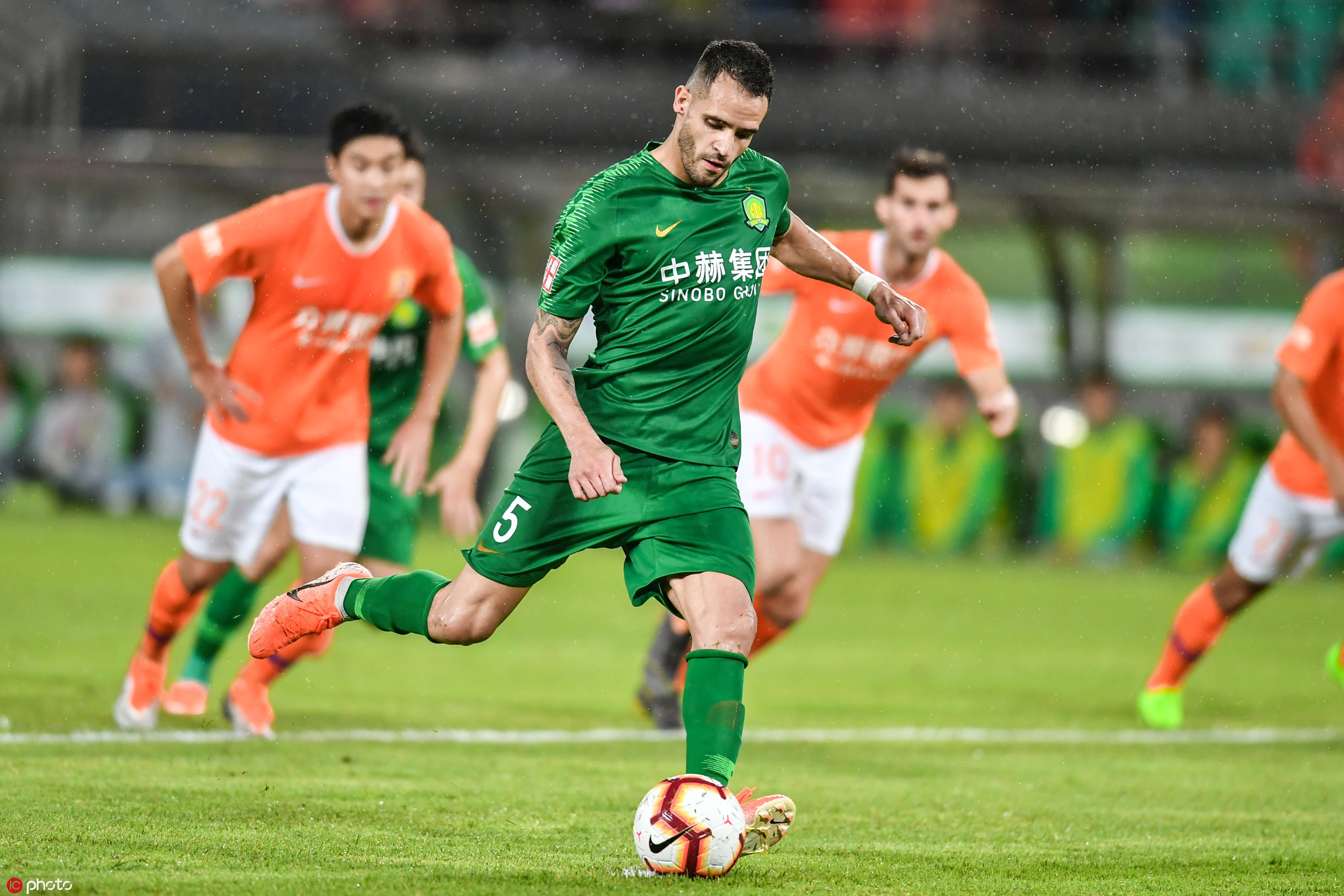 國(guó)安足球俱樂(lè)部