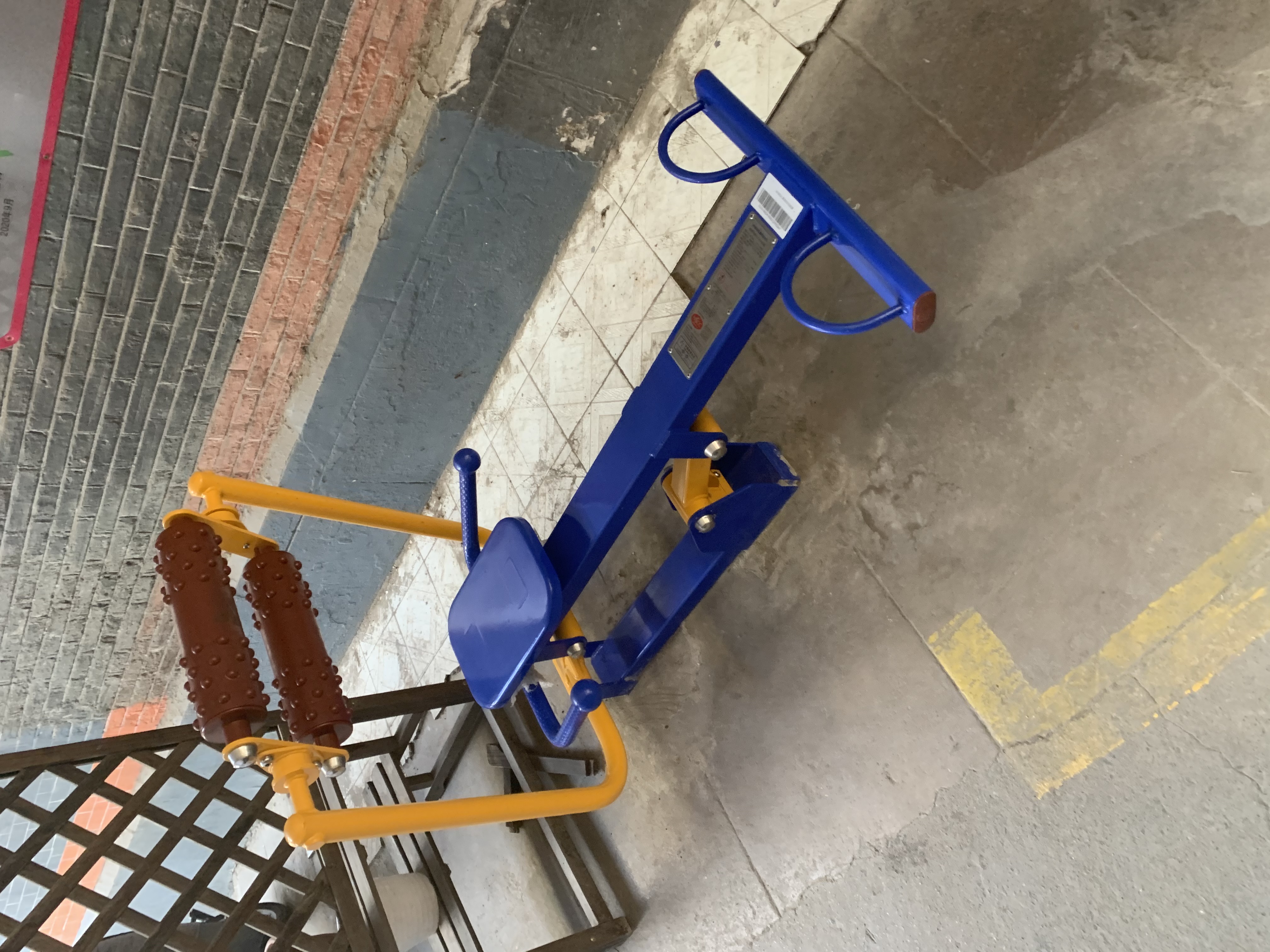 腹背屈伸訓練器 腹背屈伸訓練器