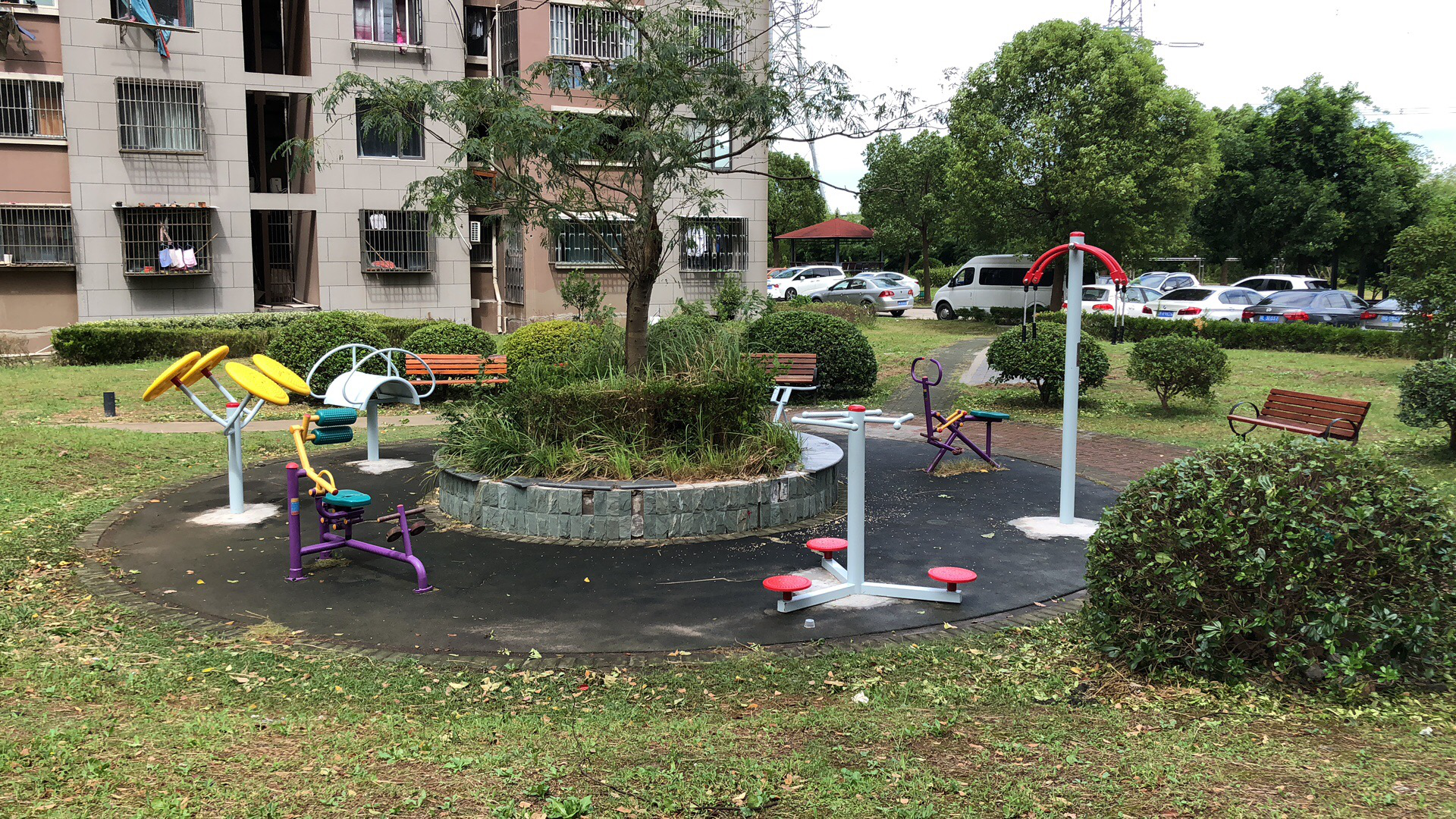 南新三居健身點