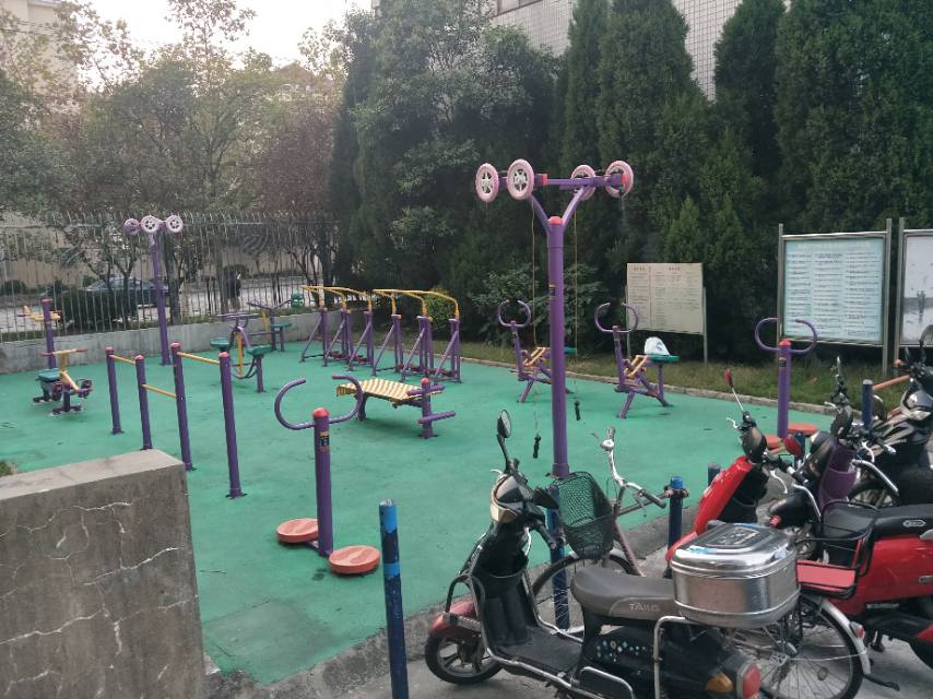 新涇一村二居健身點1
