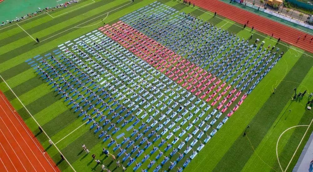 運(yùn)動(dòng)場