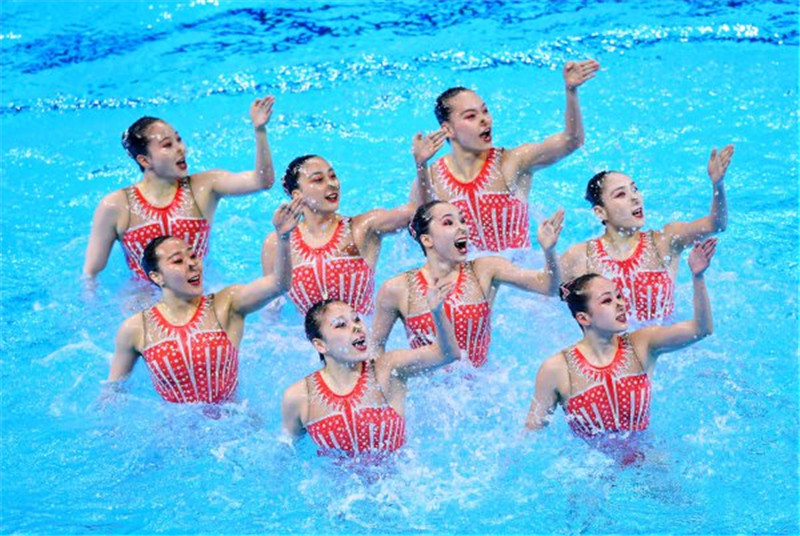 中國(guó)隊(duì)摘得世錦賽花游集體技術(shù)自選亞軍