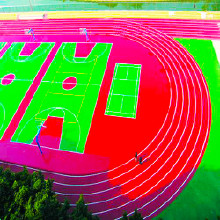 湖南優(yōu)冠跑道、球場優(yōu)冠塑膠跑道材料/塑膠跑道廠家/價格/施工/環(huán)保塑膠跑道材料/塑膠球場/硅pu/硅pu籃球場/epdm